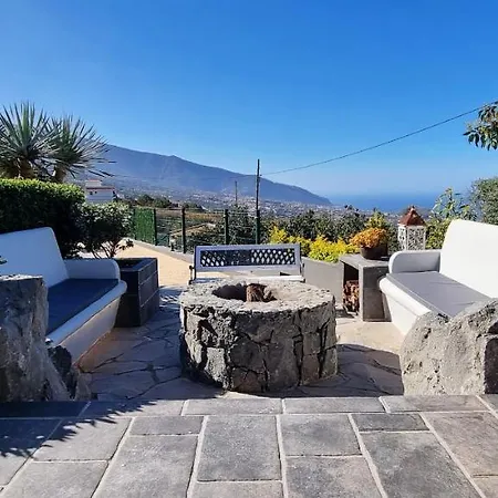 Sofia, Vistas Al Teide Y Al Mar Holiday home La Orotava