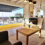 Sofia, Vistas Al Teide Y Al Mar *